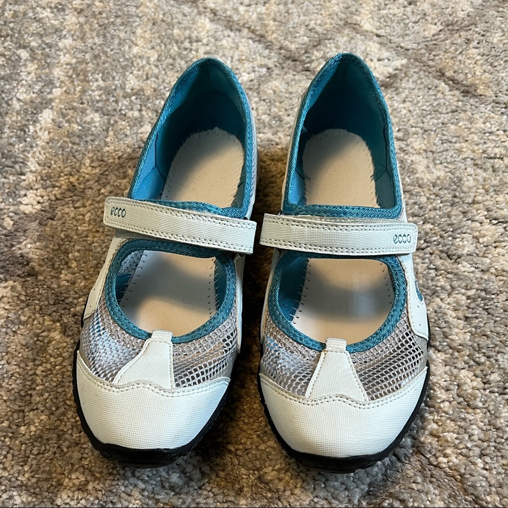 Ecco Women’s Receptor Mary Jane Flats Mesh Fabric Casual Shoes